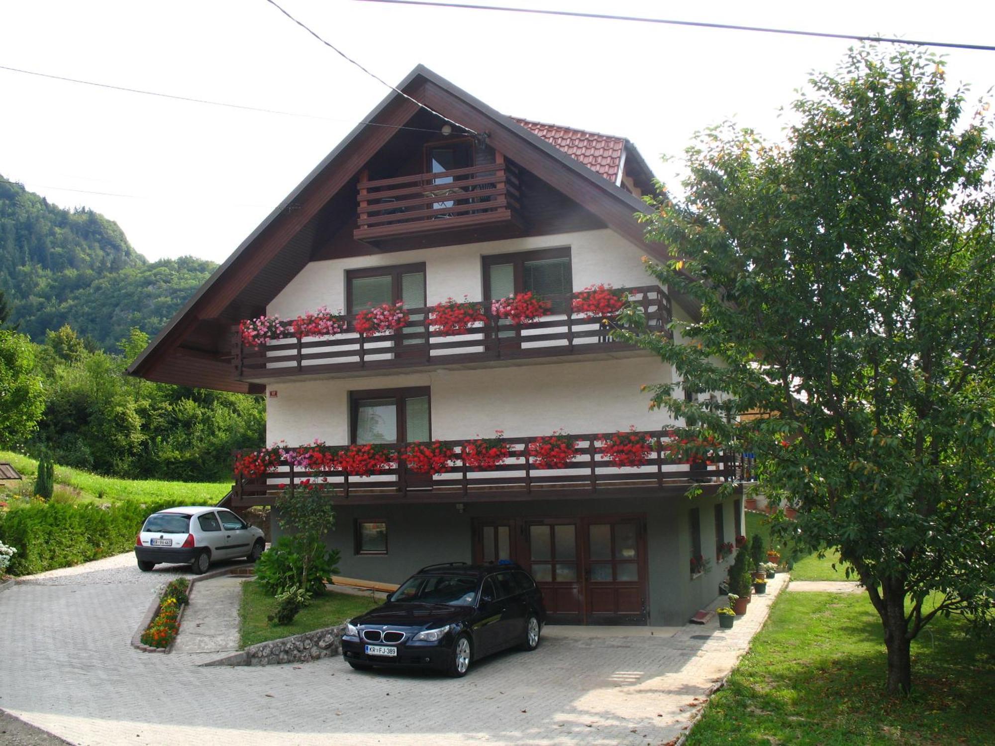 Rooms Zupancic Bohinjska Bela Buitenkant foto