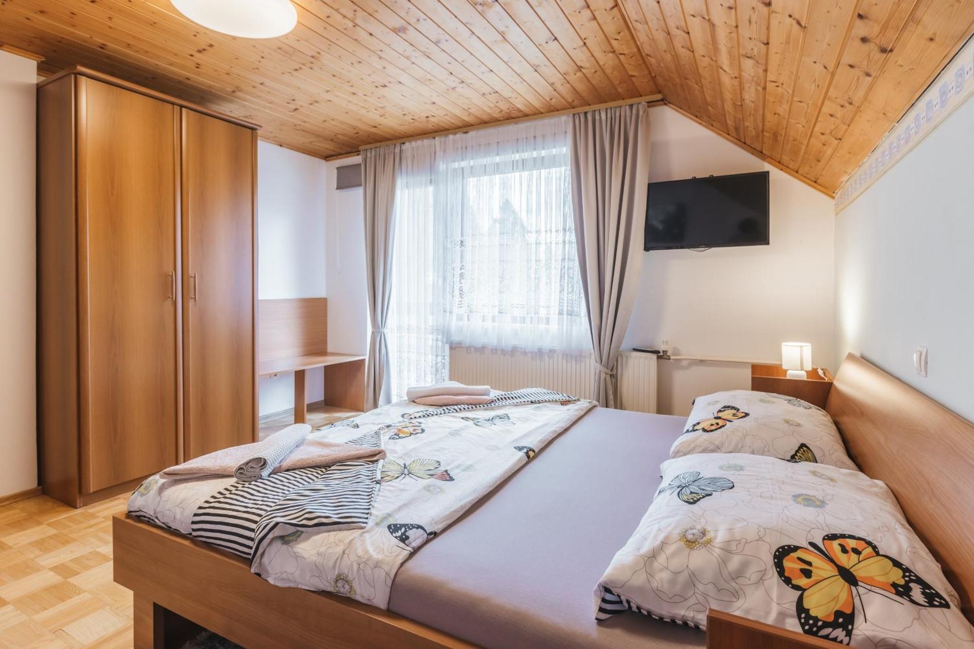 Rooms Zupancic Bohinjska Bela Buitenkant foto